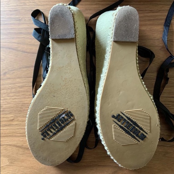 Wedge sandals - Picture 2 of 5